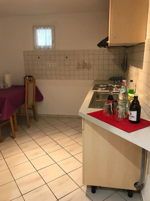 Schone Und Grosse Ferien Und Monteur Wohnung Remscheid Esterno foto